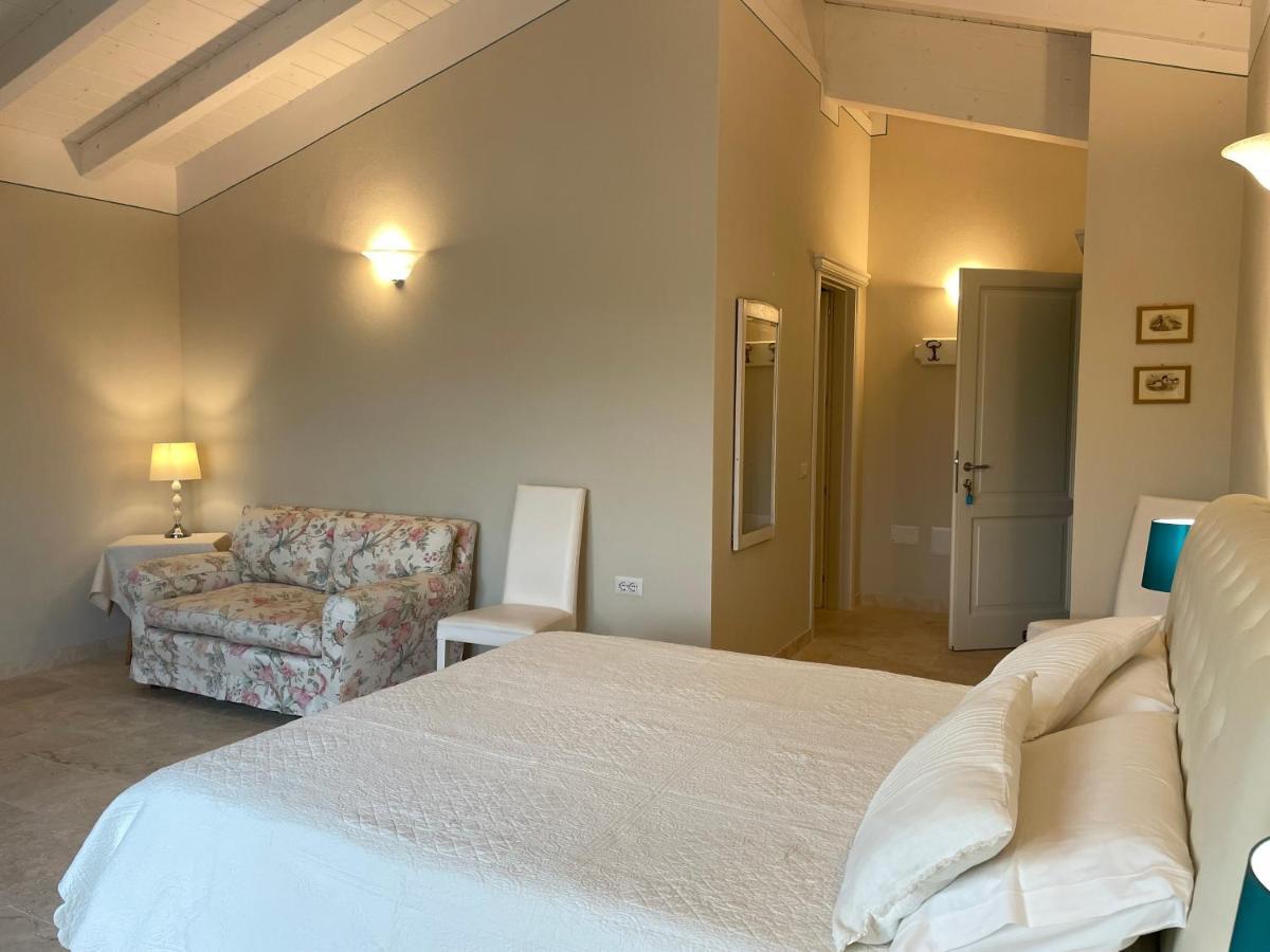 Corte Dei Mirti, Camere Signorili Iglesias Exterior foto