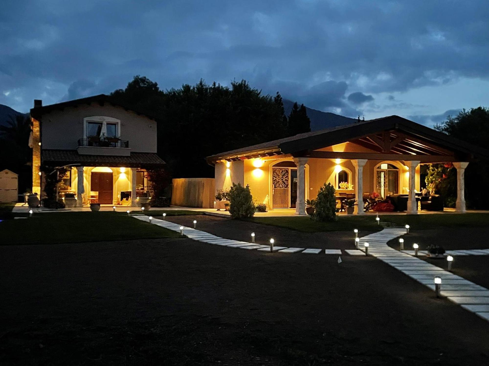 Corte Dei Mirti, Camere Signorili Iglesias Exterior foto